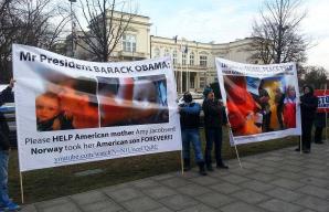 [VIDEO] Rutkowski: Dość faszystowskich pomysłów w krajach NATO! Norwegia, która przewodniczy Sojuszowi, jest postrzegana na świecie jako stosująca metody Hitlerjugend. Dziś o 14:00 Marsz Wolności Bezbronnych na rzecz uwolnienia dzieci w Norwegii!