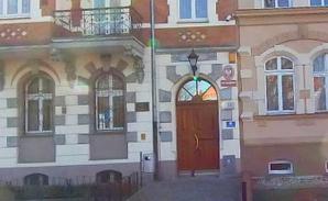 [VIDEO] Doniesienie do prokuratury na prokurator Małgorzatę Sałacką umorzone. Zaskarżenie Sąd Okręgowy w Świdnicy przenosi do Legnicy. Bo wszyscy sędziowie z Kłodzka się wyłączyli z powodu znajomości! Czy niezależność sądownictwa w Polsce jest realna?