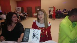 [VIDEO] Charytatywny Bal w Słońsku! Ludzie dobrego serca przeobrazili się w postacie z bajek by wesprzeć rehabilitację nóżki Mikołaja!