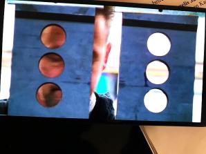 [VIDEO] Koszmar Polki w Holandii. Urzędnicy zabrali jej 3 synów i dali nałogowcowi? Czy Holender Kees Bedeschi, który zaatakował Bożonarodzeniową choinkę i przyznał się do zażywania narkotyków, jest odpowiednim opiekunem dla trójki synów Beaty Olejnik? 