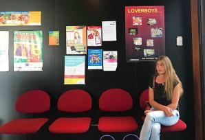 [VIDEO] Polska matka odzyskuje kontakt w Holandii ze swoimi dziećmi! Dziennikarze Patriot24.net, którzy nagłośnili koszmar Beaty Olejnik, wyproszeni z siedziby Jeugdrecht!