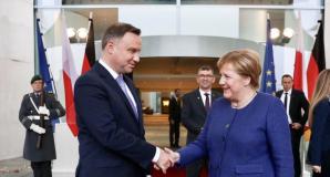 O konieczności zmian w Unii Europejskiej, obecności USA w Polsce i ustabilizowaniu Ukrainy Prezydent RP z Kanclerz Niemiec Angelą Merkel w Berlinie