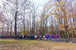 Uroczystości Wszystkich Świętych i Dzień Zaduszny na polskich cmentarzach na Ukrainie