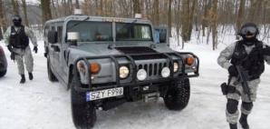 [VIDEO] Wicepremier Jarosław Kaczyński podejmuje interwencję dot. uwięzionych dzieci przez nienawistnego ojca. Tymczasem Komendant Policji w Radzyminie odmówił wczoraj matce udzielenia jakiejkolwiek pomocy w odzyskaniu 4-letniej córki i 5,5-letniego syna