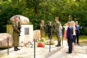 [VIDEO] Pamięć o powstańcach z 1863 r. – 160. rocznica bitwy pod Żyrzynem