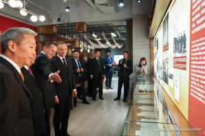 [VIDEO] Szanghaj. Rozmowy o gospodarce