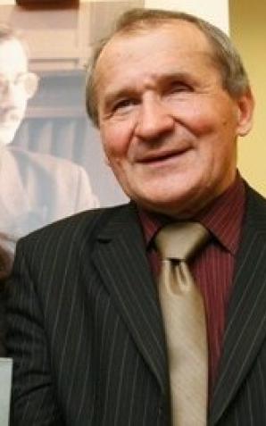 Nowelizacja ustawy o stowarzyszeniach. Henryk Wujec apeluje o mobilizację, zamknięcie debaty na tym etapie oraz niepowracanie do odrzuconych wcześniej wątków