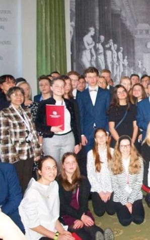 Olimpiada Historyczna Gimnazjalistów – finał z udziałem wiceministra edukacji