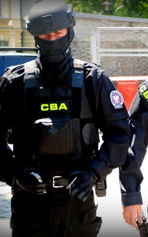 Poznań: Za łapówki pomagali wyłudzać pieniądze z ARiMR