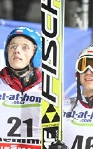 Kamil Stoch i Dawid Kubacki rozgromili rywali na skoczni w Norweskim Lillehammer