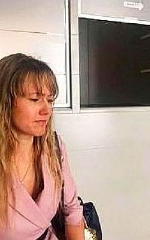 [VIDEO] Persecuzione sadica della madre da parte del capo di un’organizzazione svizzera per i bambini ARP, Glianluca Molina? Le autorità del cantonte Ticino lo priveranno della funzione per abuso mentale sul bambino cinquenne e su sua madre?