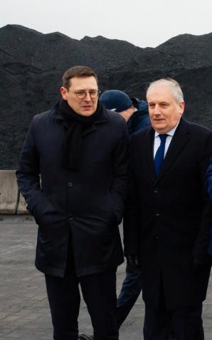 [VIDEO] Premier w Porcie Gdańskim o rządowych rozwiązaniach dla gmin i mieszkańców w kwestii dystrybucji węgla