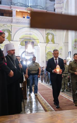 Prezydenci Polski i Ukrainy na Wołyniu