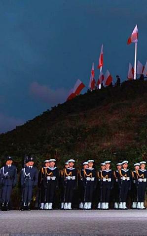[VIDEO] Westerplatte - Nigdy więcej samotności i słabości!